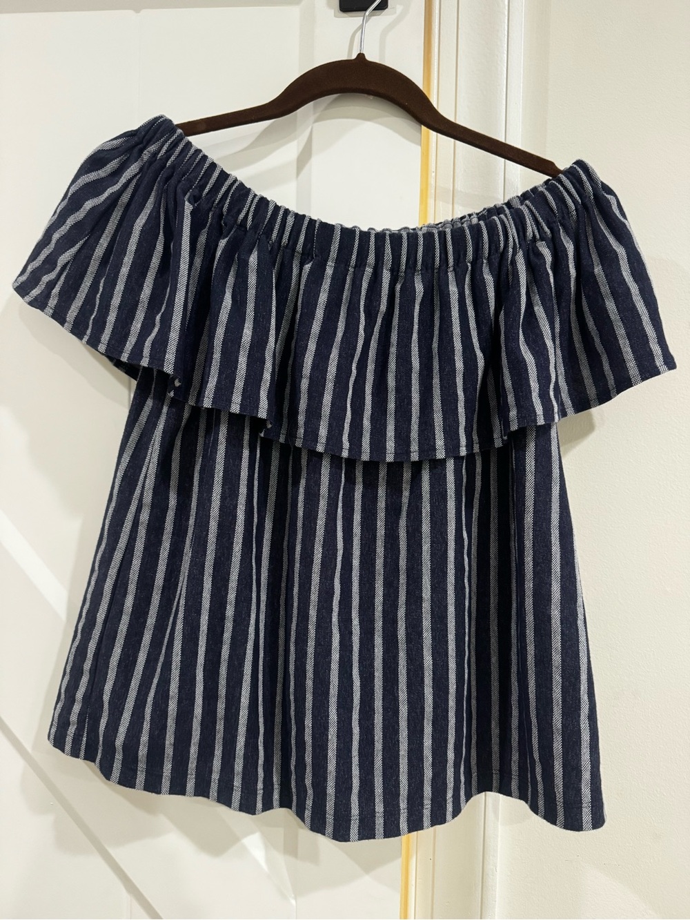 Banana Republic Top (small)